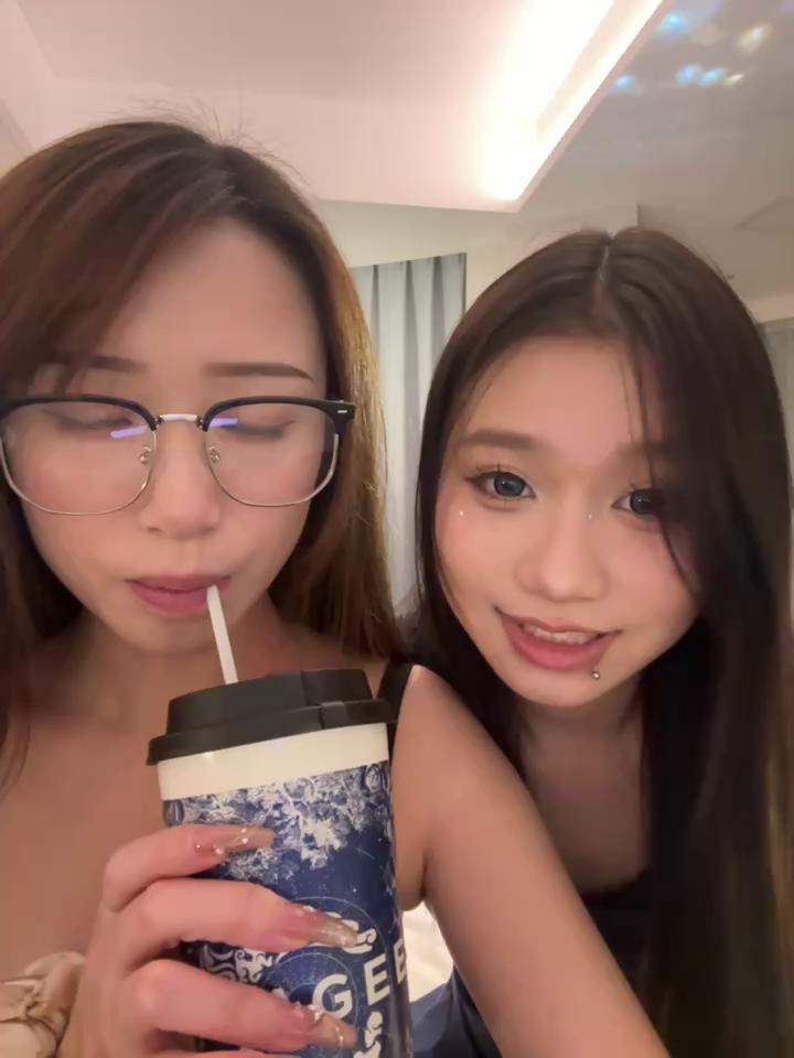 202509yoyo Stripchat recording at 2025-10-20 00:00:00