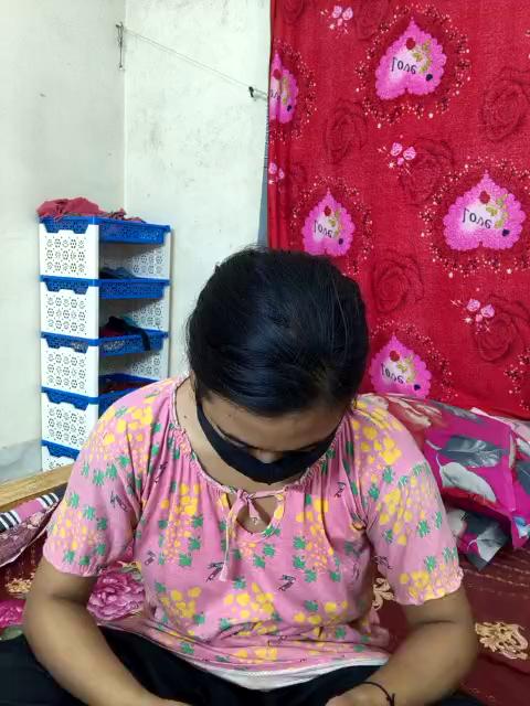 Love_Queen11 Stripchat recording at 2025-10-20 00:00:00