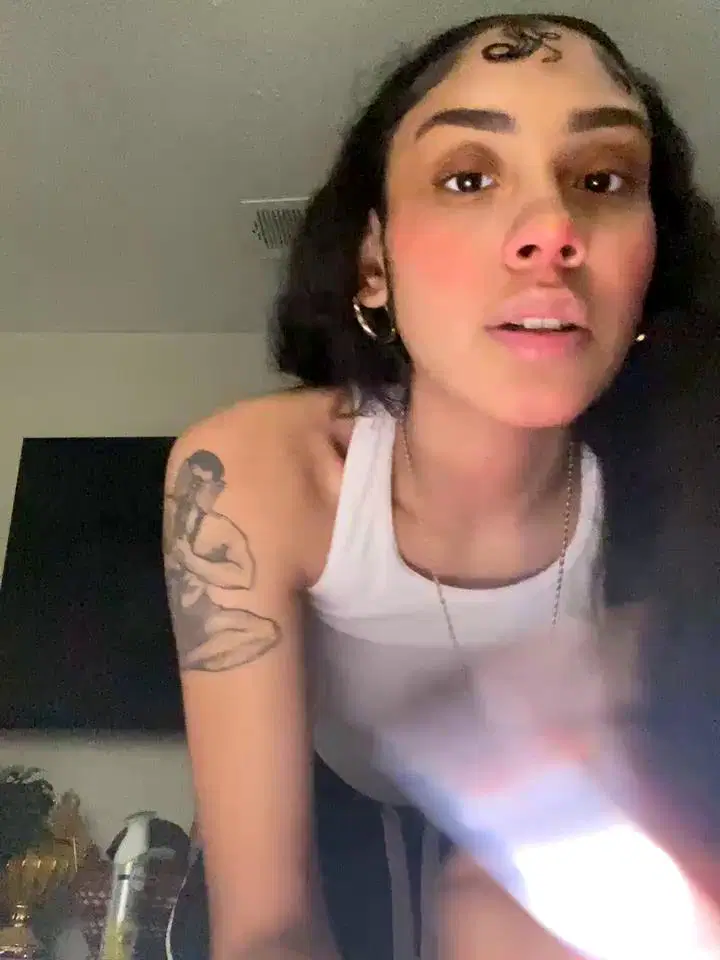 badbaby187 Stripchat recording at 2025-10-20 00:00:00