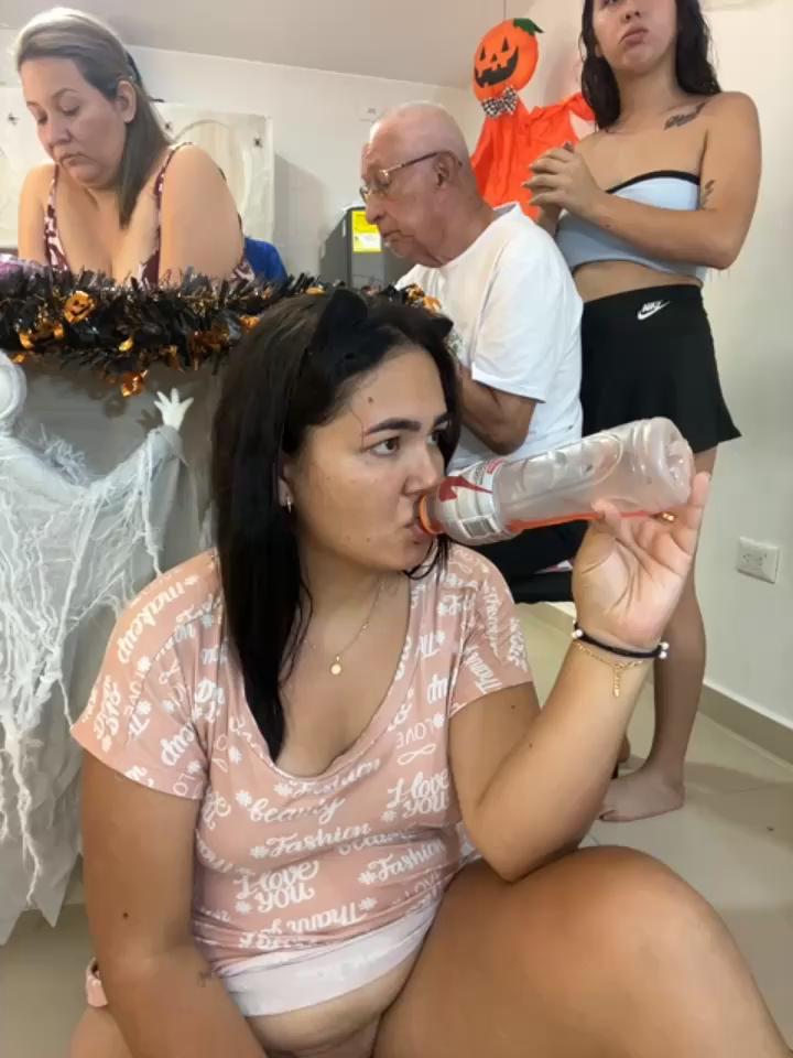 kandalove Stripchat recording at 2025-10-20 00:00:00
