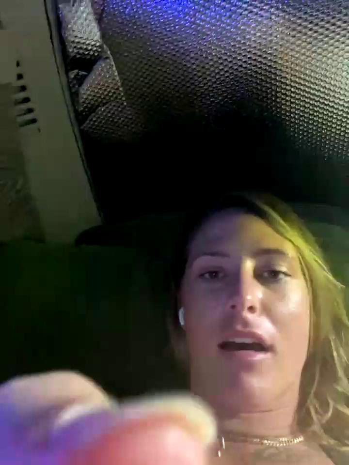 OdetteDelane Stripchat recording at 2025-10-20 00:00:00