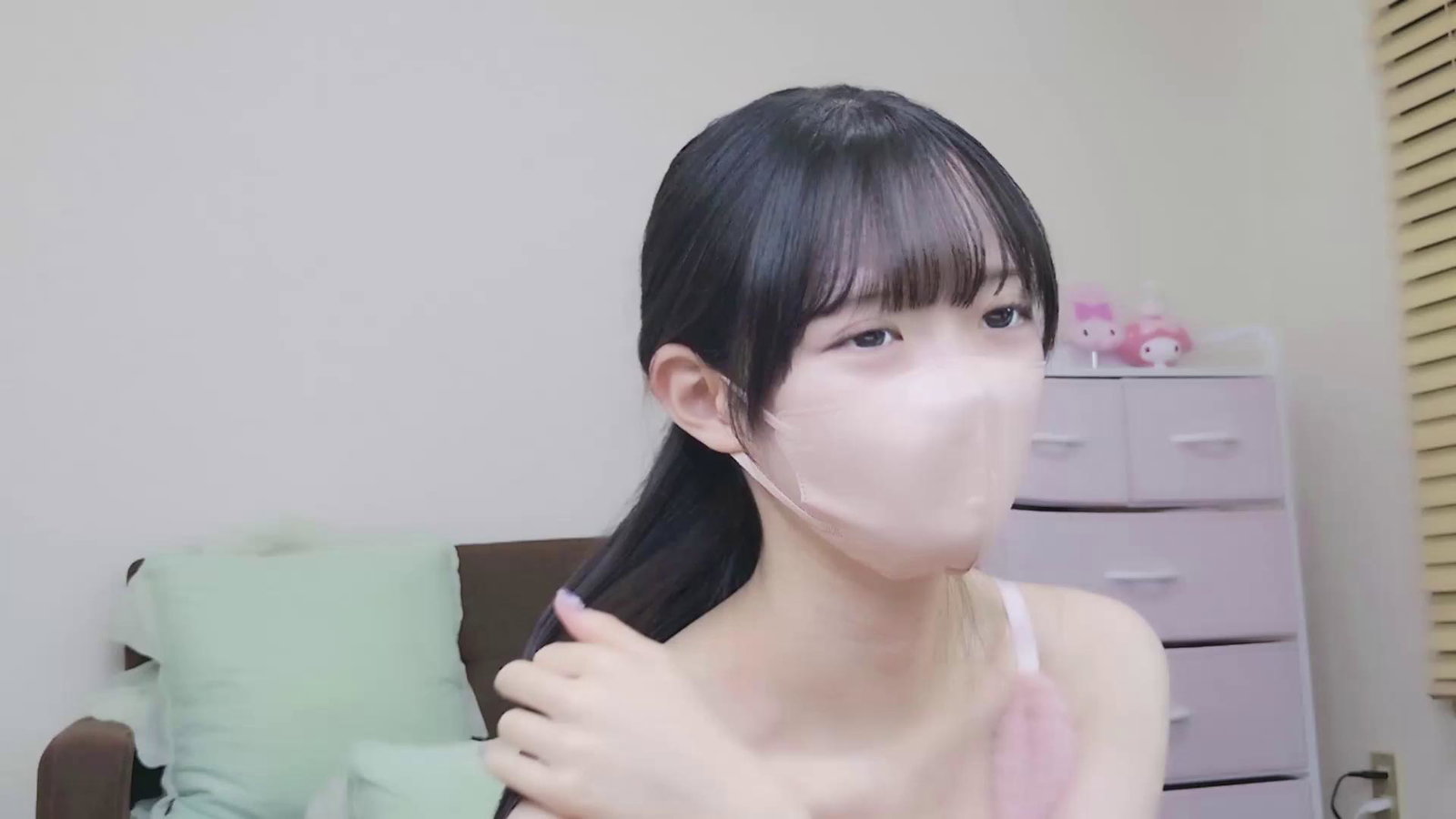 JP_hitomi_053 Stripchat recording at 2025-10-21 00:00:00