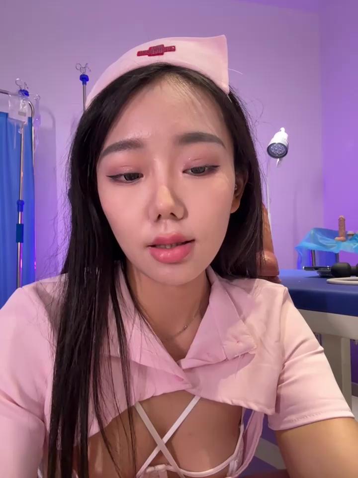 jiajia_L Stripchat recording at 2025-10-21 00:00:00
