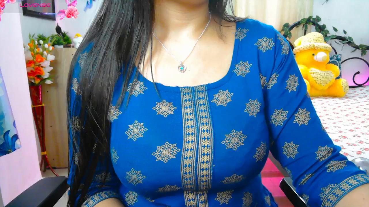 thyAnvi Stripchat recording at 2025-10-21 00:00:00
