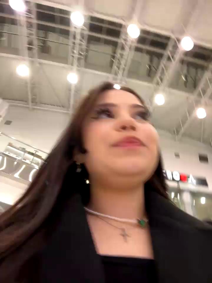 Chloe__Moon Stripchat recording at 2025-10-21 00:00:00