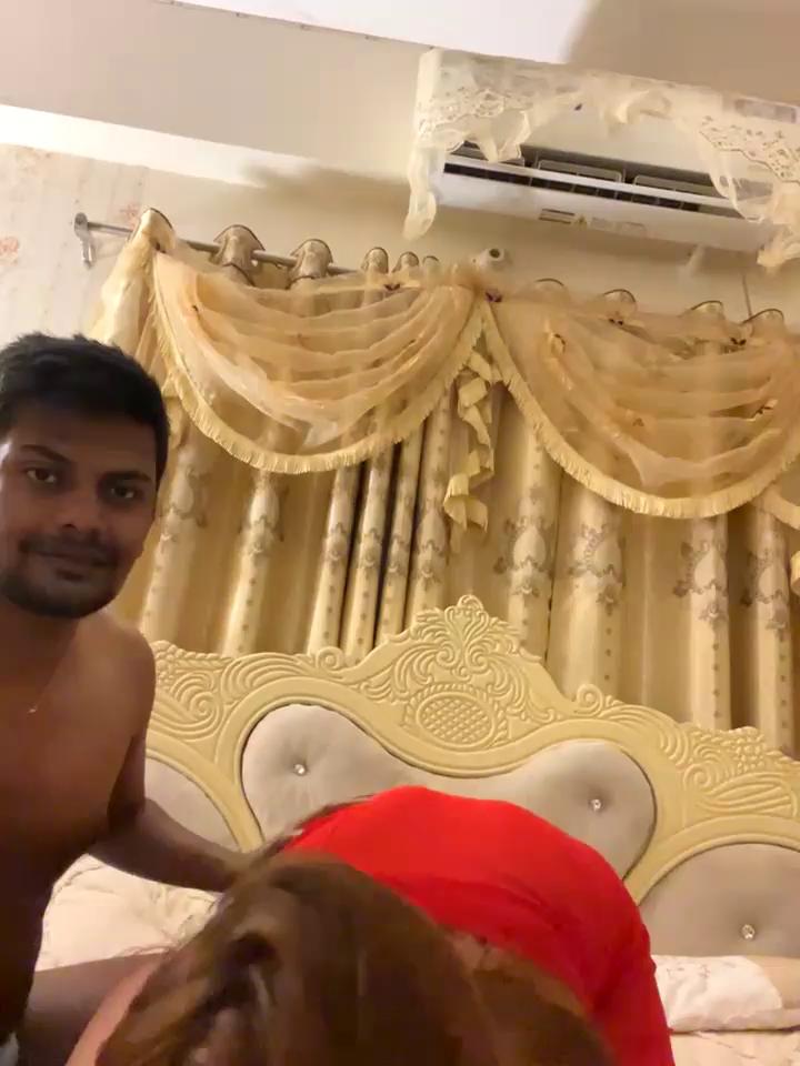 AICoUpLE Stripchat recording at 2025-10-22 00:00:00