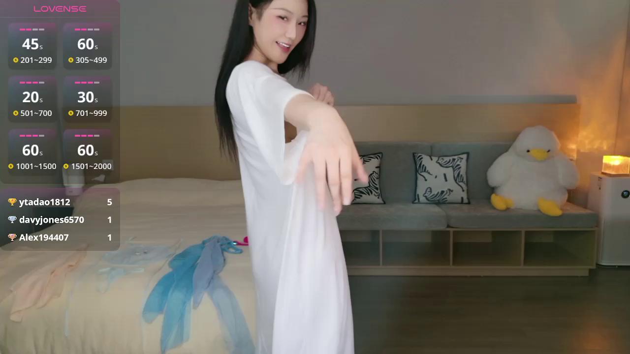 Lucky-baby Stripchat recording at 2025-10-22 00:00:00