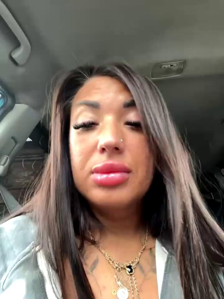 RuslanaXX Stripchat recording at 2025-10-22 00:00:00