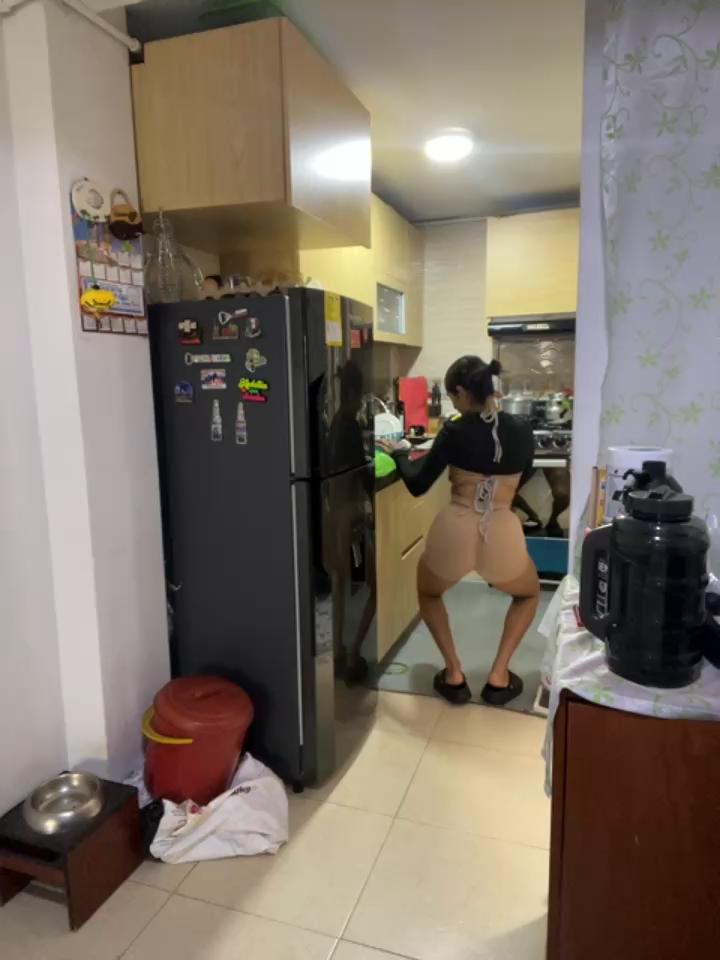 charlotte_stevenss_ Stripchat recording at 2025-10-22 00:00:00