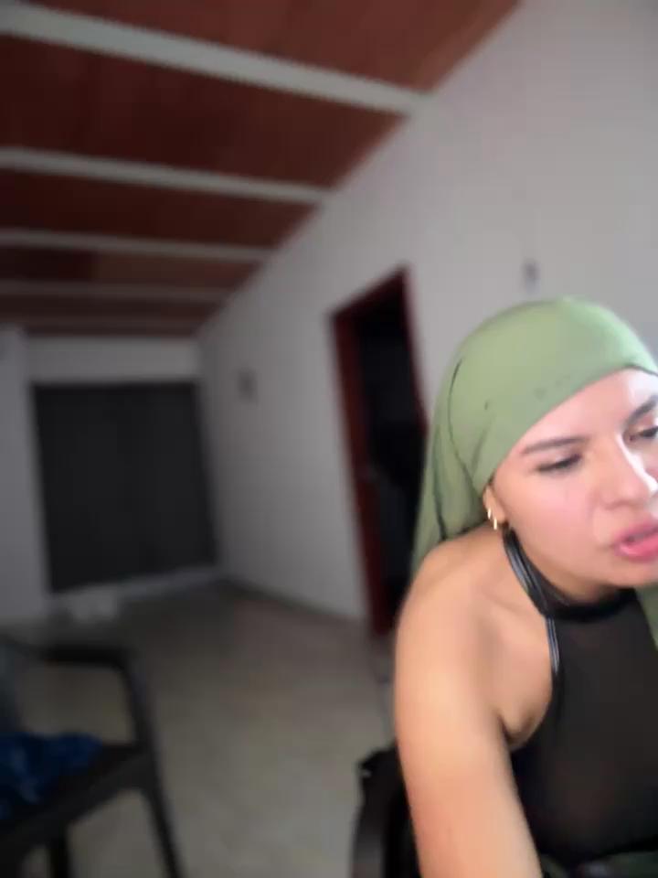lalilamassu1 Stripchat recording at 2025-10-23 00:00:00