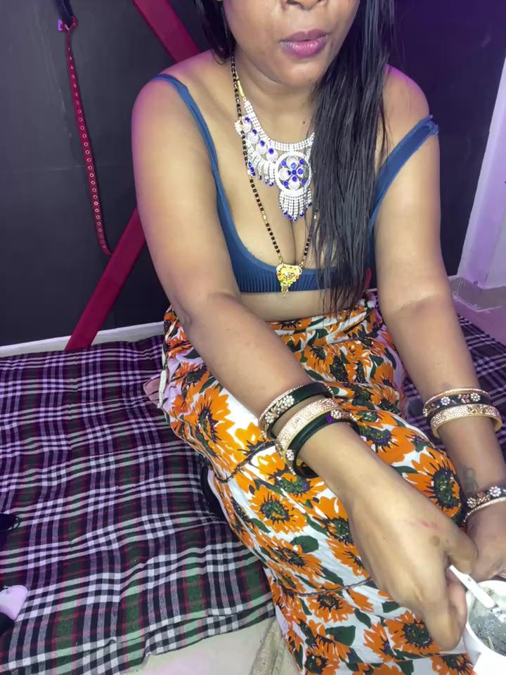 Desi_girlsindia Stripchat recording at 2025-10-23 00:00:00
