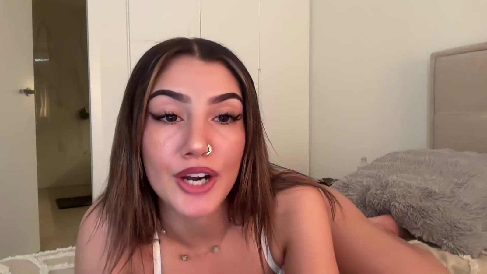 ava_delightt Chaturbate recording at 2025-10-23 00:00:00