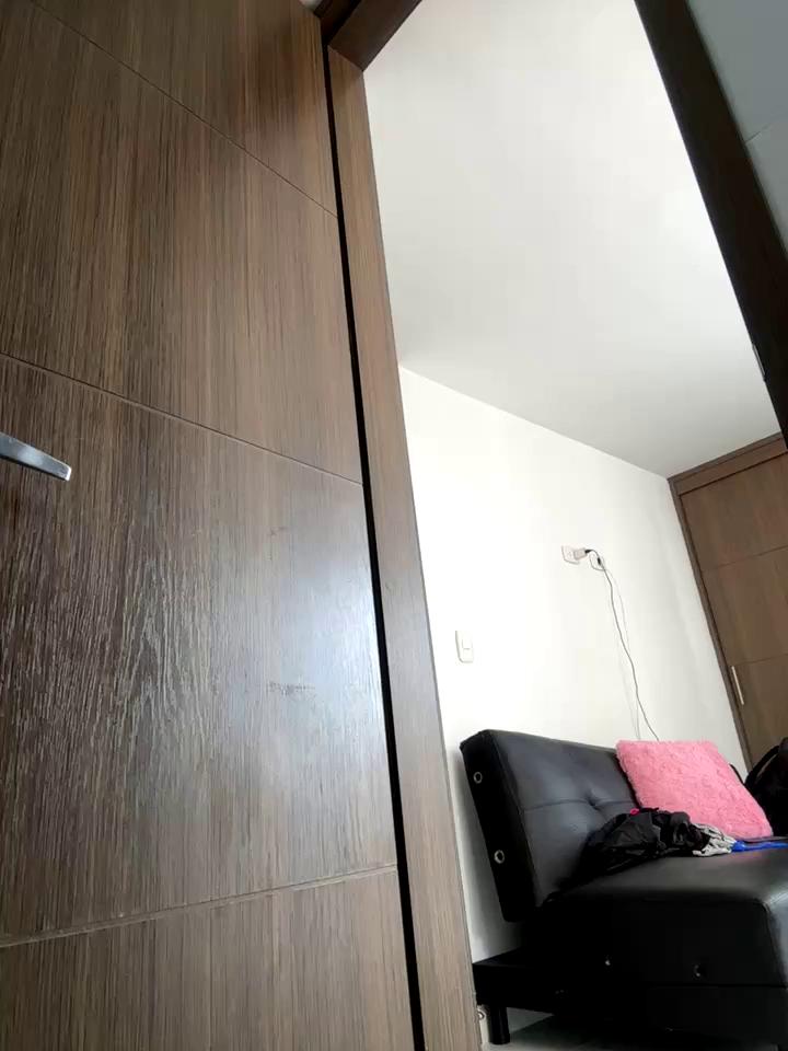 sweetmuslim01 Stripchat recording at 2025-10-23 00:00:00