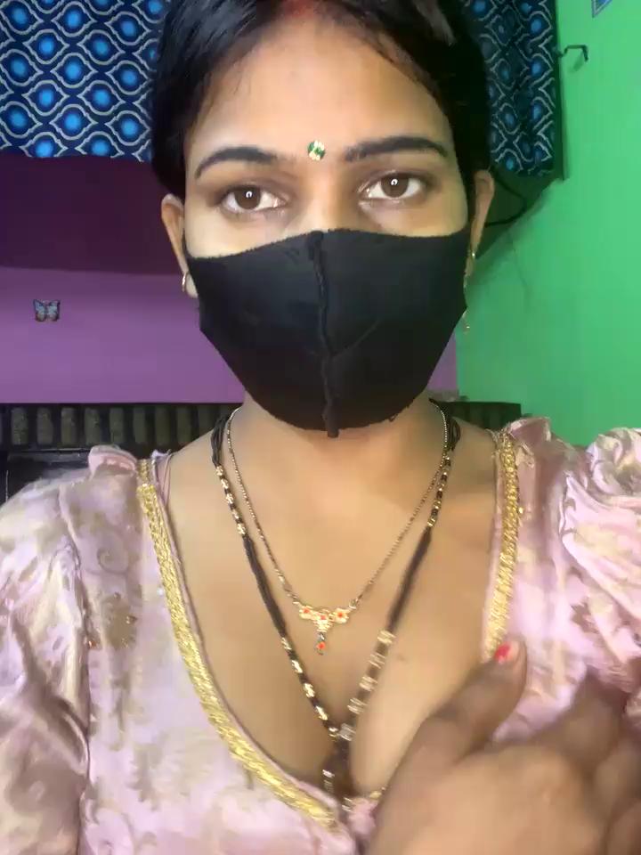 HOT-SUMAN-BABY Stripchat recording at 2025-10-23 00:00:00