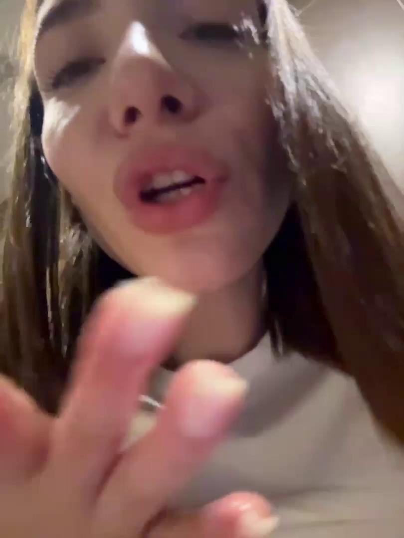BallerinaCappuccino_ Stripchat recording at 2025-10-23 00:00:00