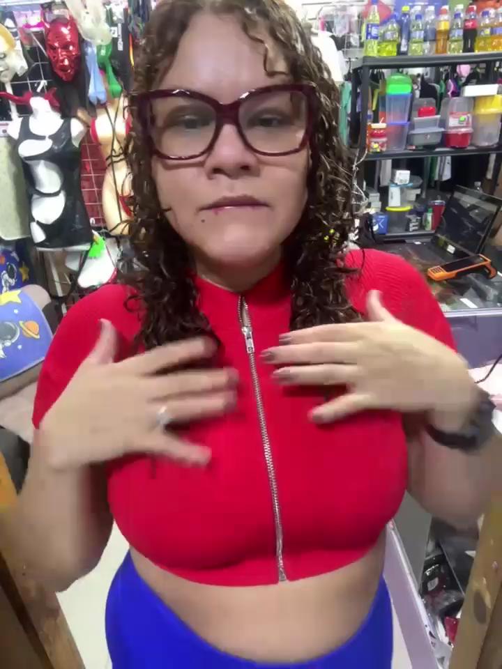 ROSALIASEXSHOP Profile ~ camsrip
