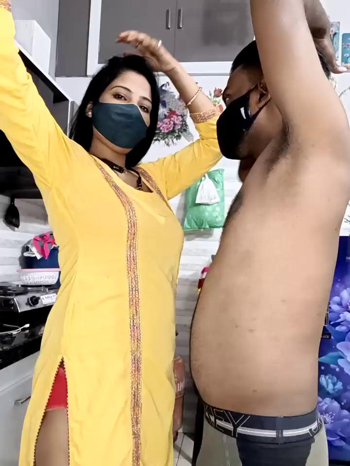 Best-Couple Stripchat recording at 2025-10-23 00:00:00