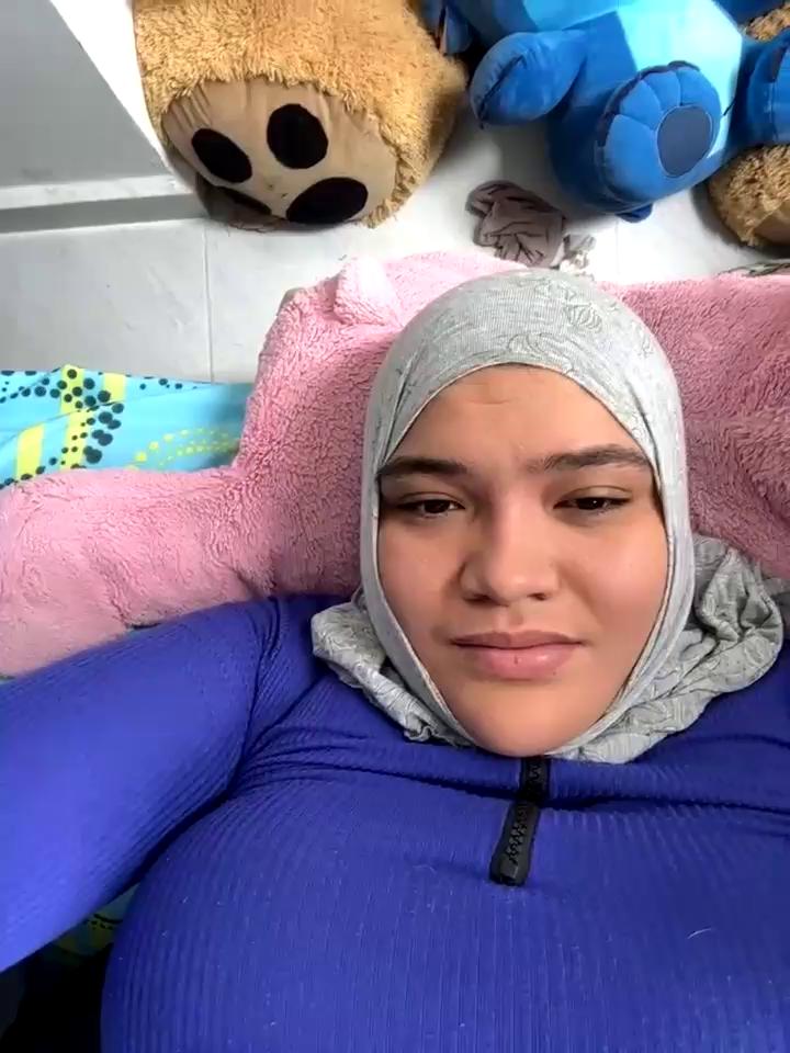 sweetmuslim01 Stripchat recording at 2025-10-24 00:00:00