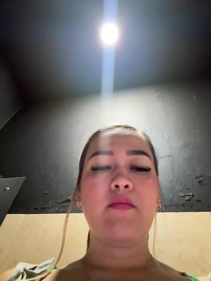 Danielavegax Stripchat recording at 2025-10-24 00:00:00