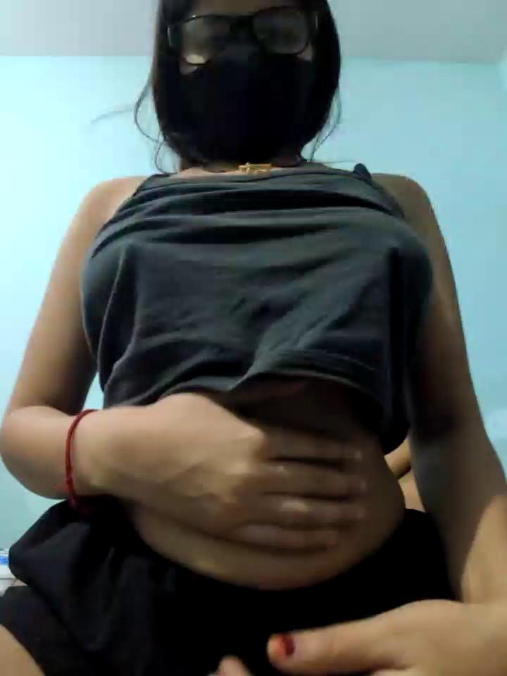 Alexa9k7 Stripchat recording at 2025-10-24 00:00:00
