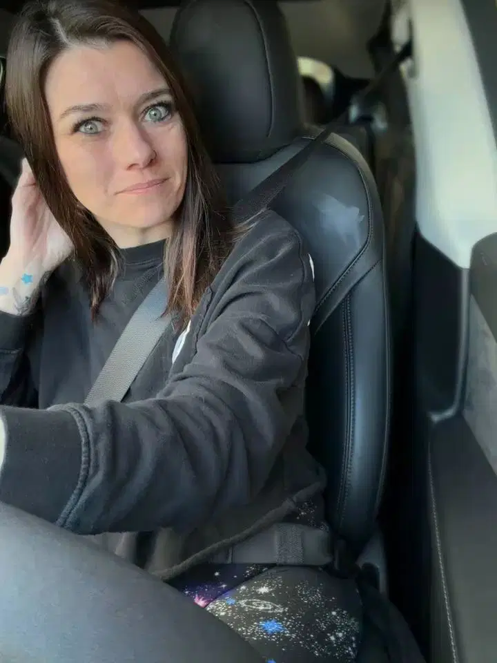 LadyLena1 Stripchat recording at 2025-10-27 00:00:00