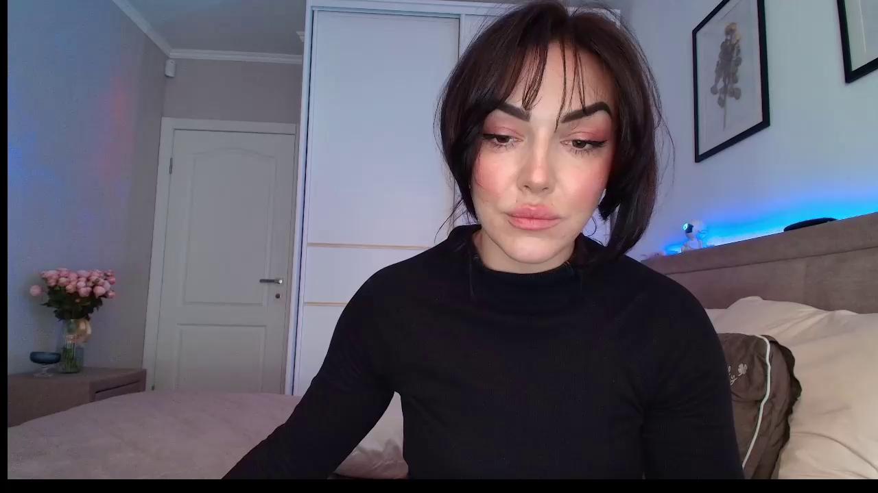 missnelly Chaturbate recording at 2025-11-18 00:00:00