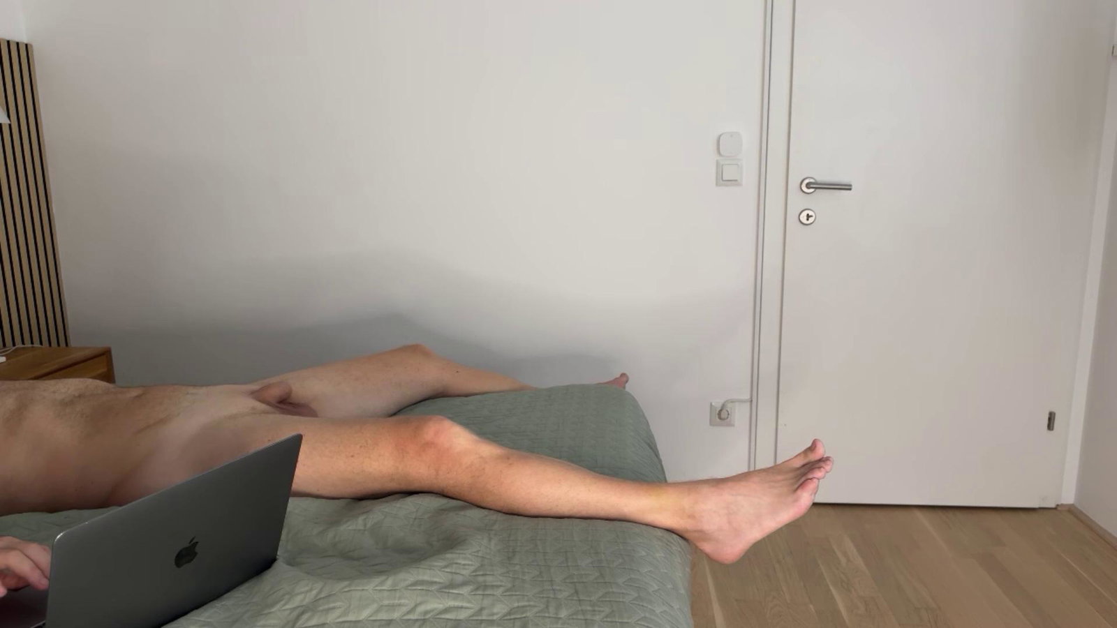 pull_n_bear777 Chaturbate recording at 2025-11-21 00:00:00