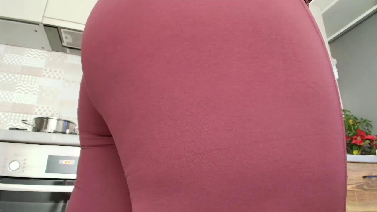 missnelly Chaturbate recording at 2025-12-31 00:00:00