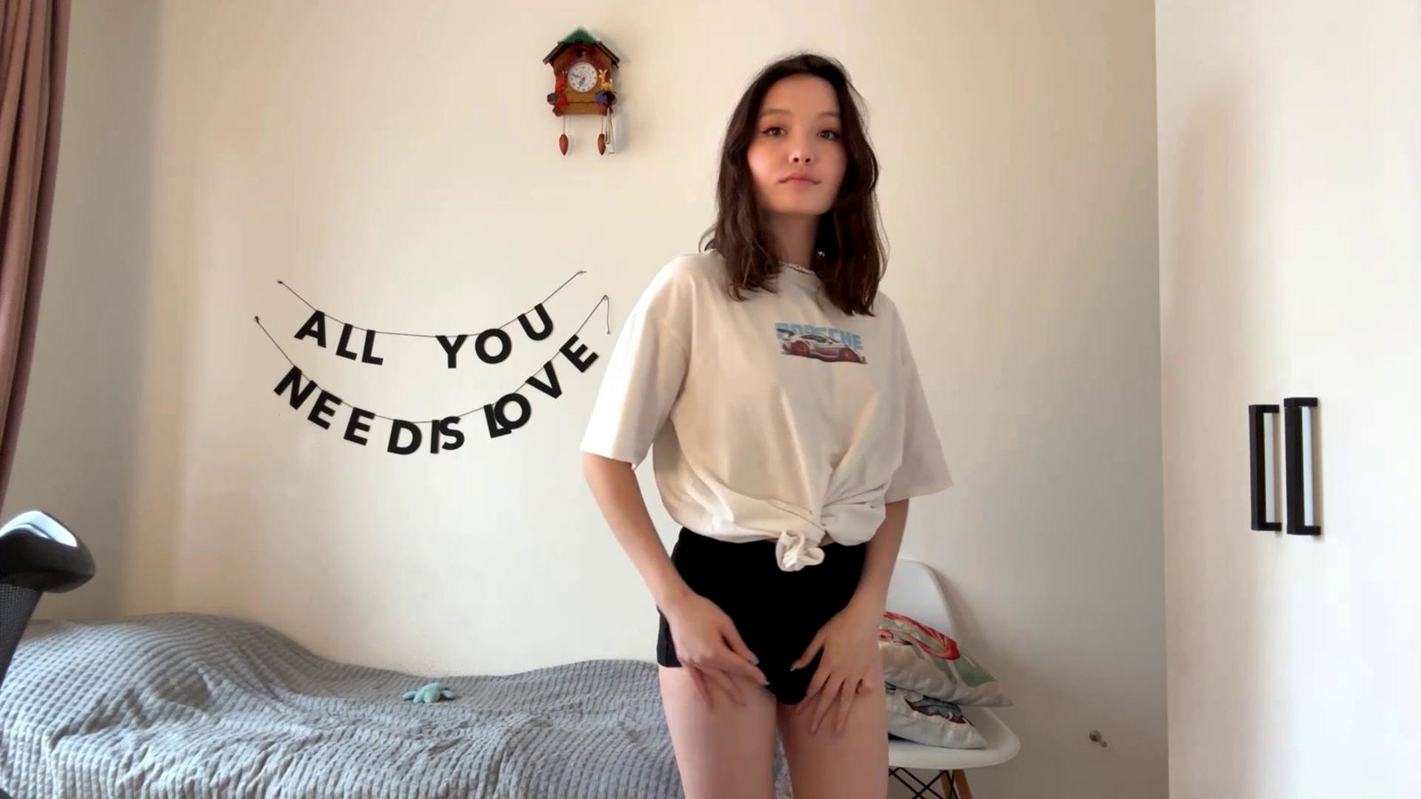 hazelhartshorn Chaturbate recording at 2026-04-26 00:00:00